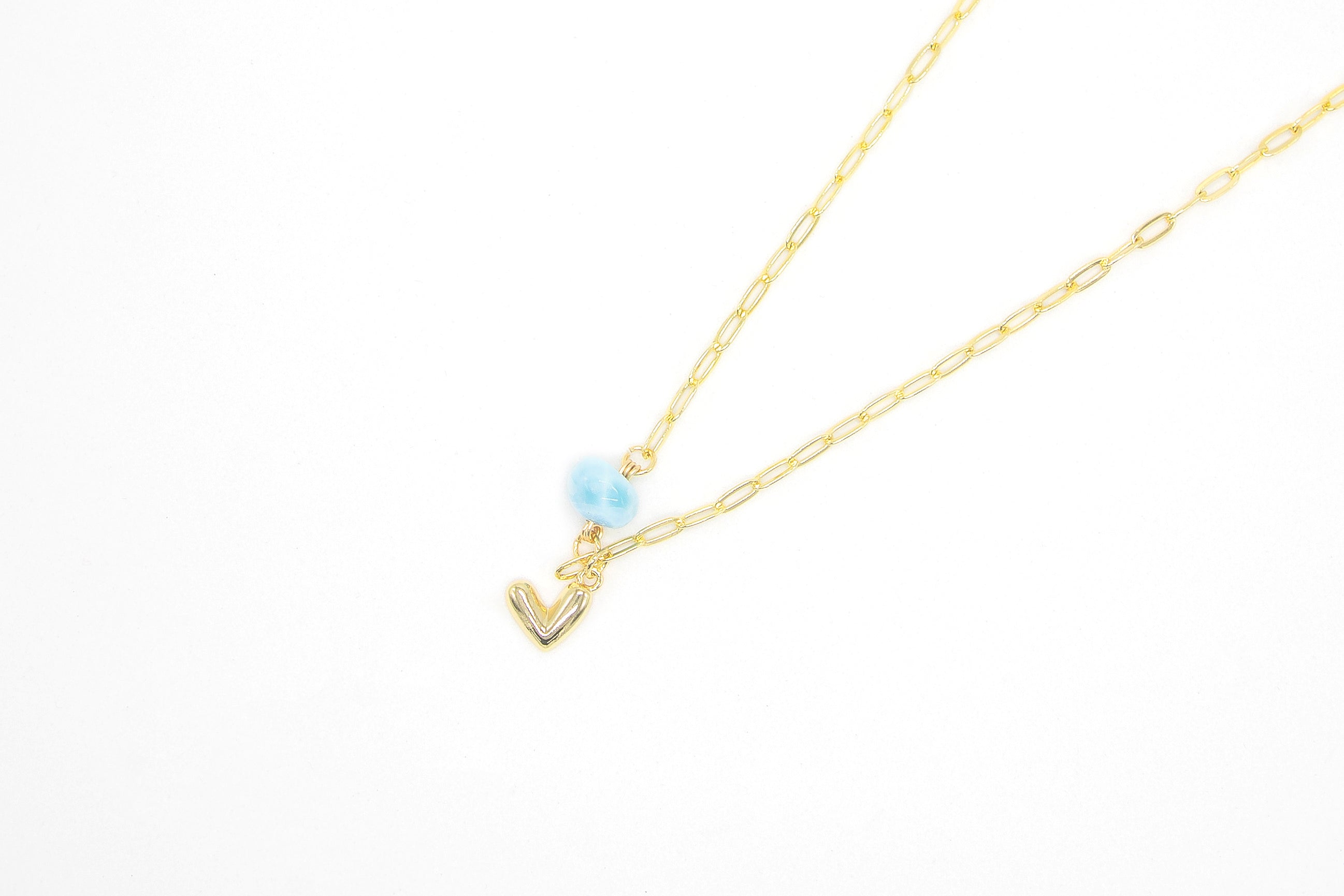 Cadena bolita larimar corazon pequeño